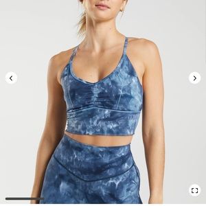 Gymshark Elevate Longline Sports Bra- Large - NWOT
Lakeside Blue Spray Dye